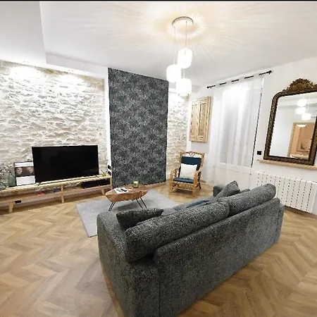 Carnot Place Apartment Bourgoin-Jallieu